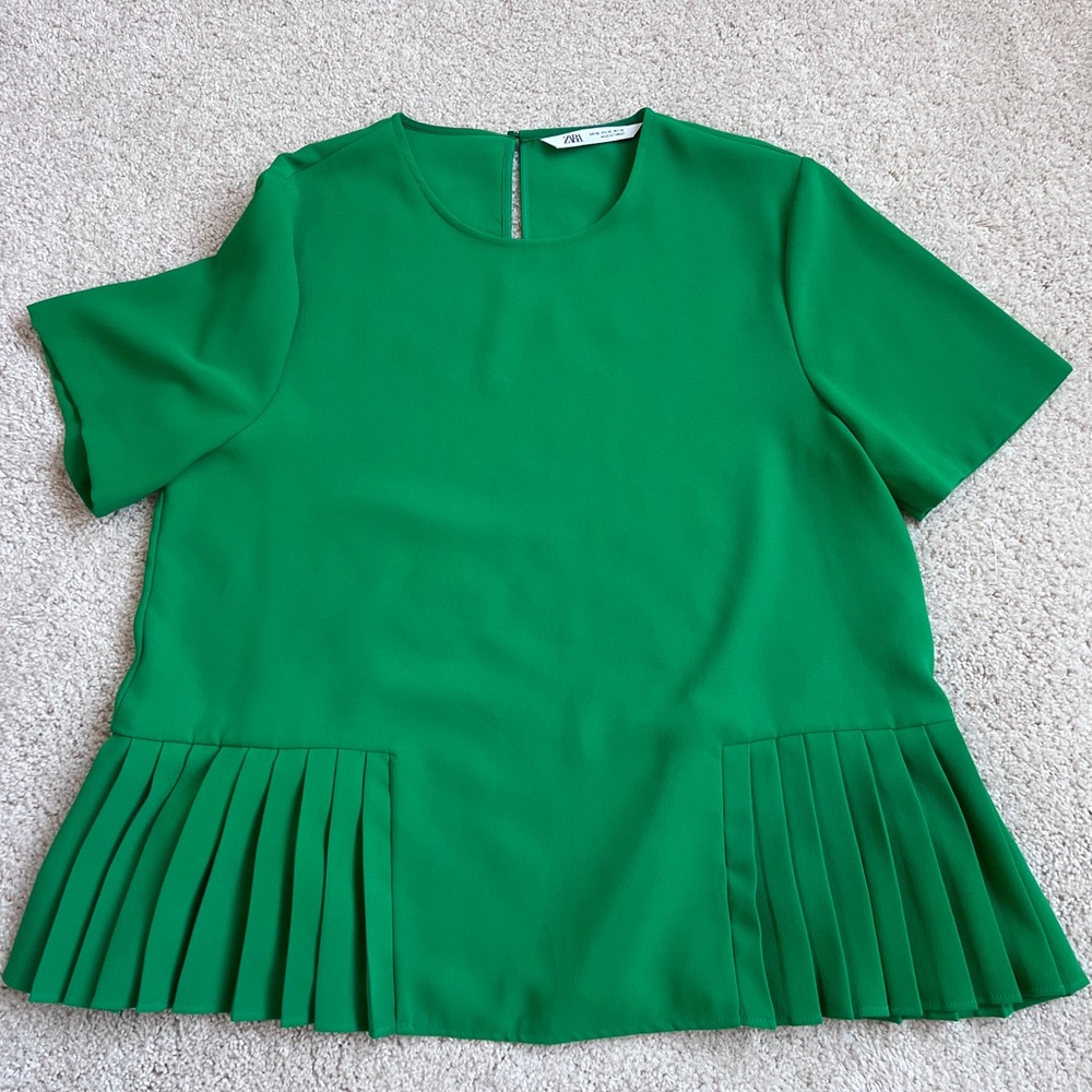 ZARA - Size XL - Green Pleated Tunic Top - Excellent Condition